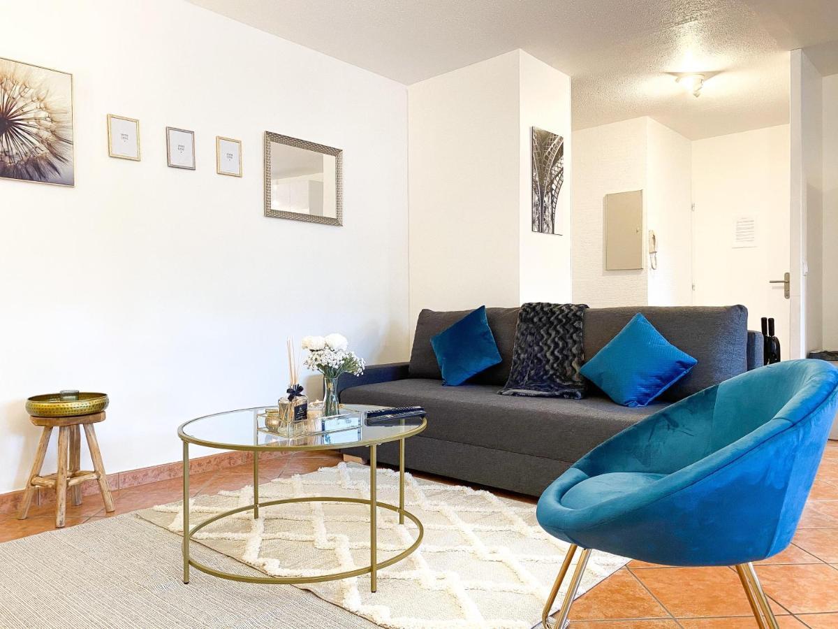 Luxueux Appartement Evry Centre - Parking - Rer A 10 Min Courcouronnes Exterior photo
