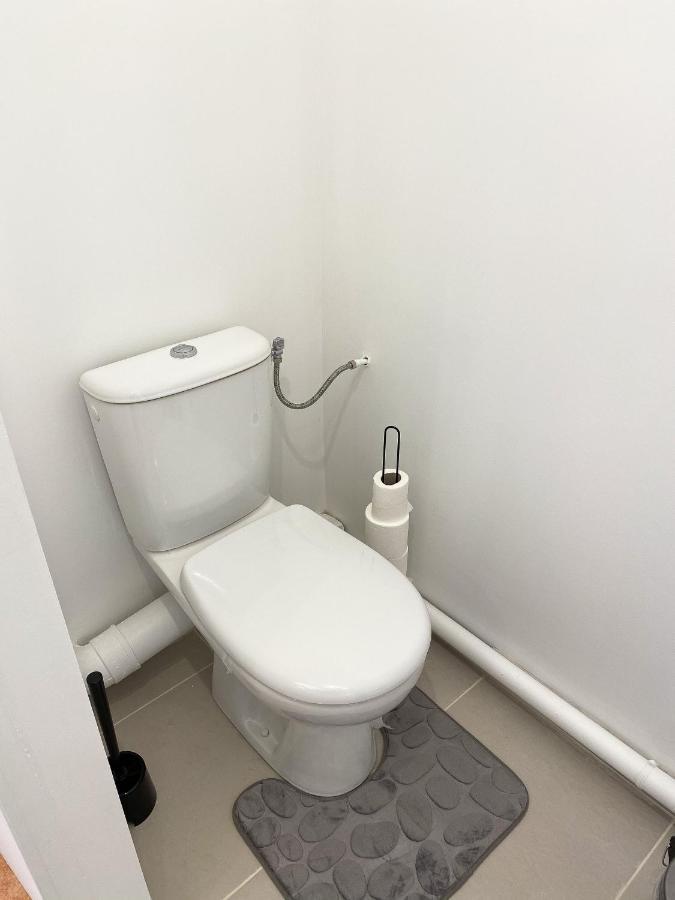 Luxueux Appartement Evry Centre - Parking - Rer A 10 Min Courcouronnes Exterior photo